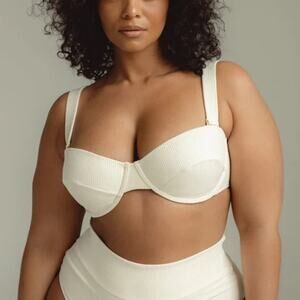 Montce Cream Rib Bustier Bikini Top Size Curve 1 XXL BNWT $152 E to DDD Cups